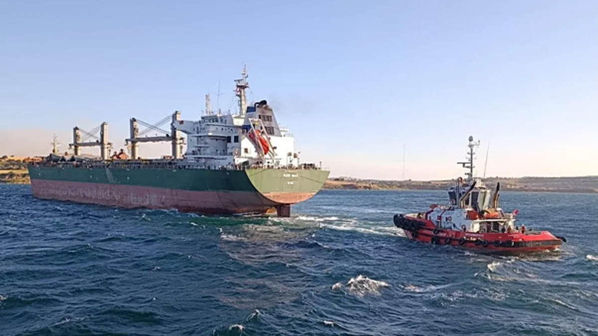 Son Gelişme: Çanakkale Boğazı'nda yük gemisi karaya oturdu! Bakanlıktan açıklama | İşte Tüm Ayrıntılar