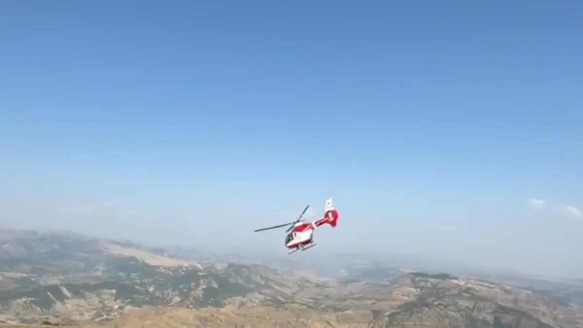 Son Gelişme: Analiz | Tunceli'de dağlık alanda ayağı kırılan kadın için ambulans helikopter havalandı ve Son G
