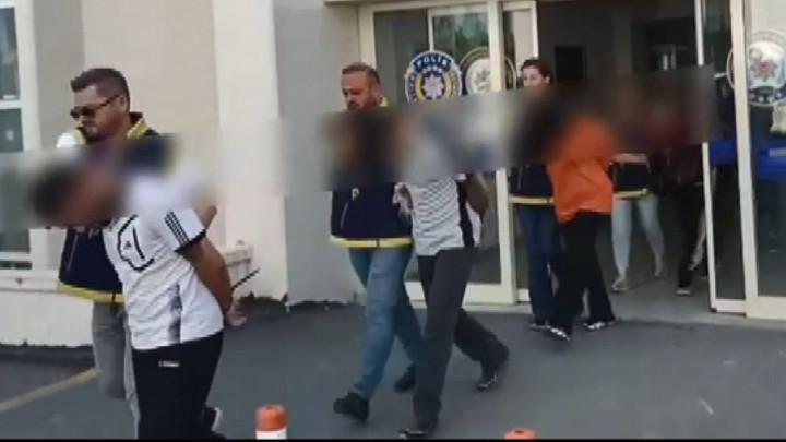 Son Gelişme: Ankara'da 'ilişki' vaadiyle gasp! 9 şüpheli operasyonla Ele Geçirildi: İşte Ayrıntılar - Son Daki