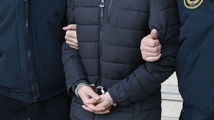 Ayrıntılar Netleşti: İstanbul'da yasa dışı bahis mesajı gönderenlere operasyon: 33 şüpheliye gözaltı kararı (D