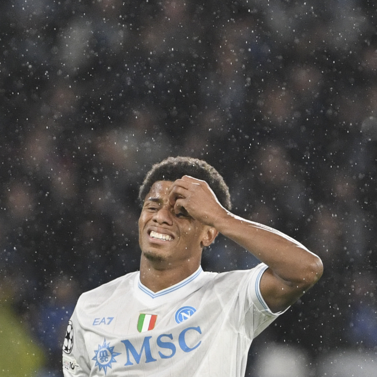 Gündemden Son Bilgiler: Galatasaray'dan Neres hamlesi! (Detaylar)