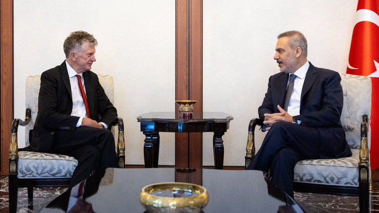 Sıcak Gündem: Dışişleri Bakanı Hakan Fidan, İngiltere Ulusal Güvenlik Danışmanı Powell ile bir araya geldi (De