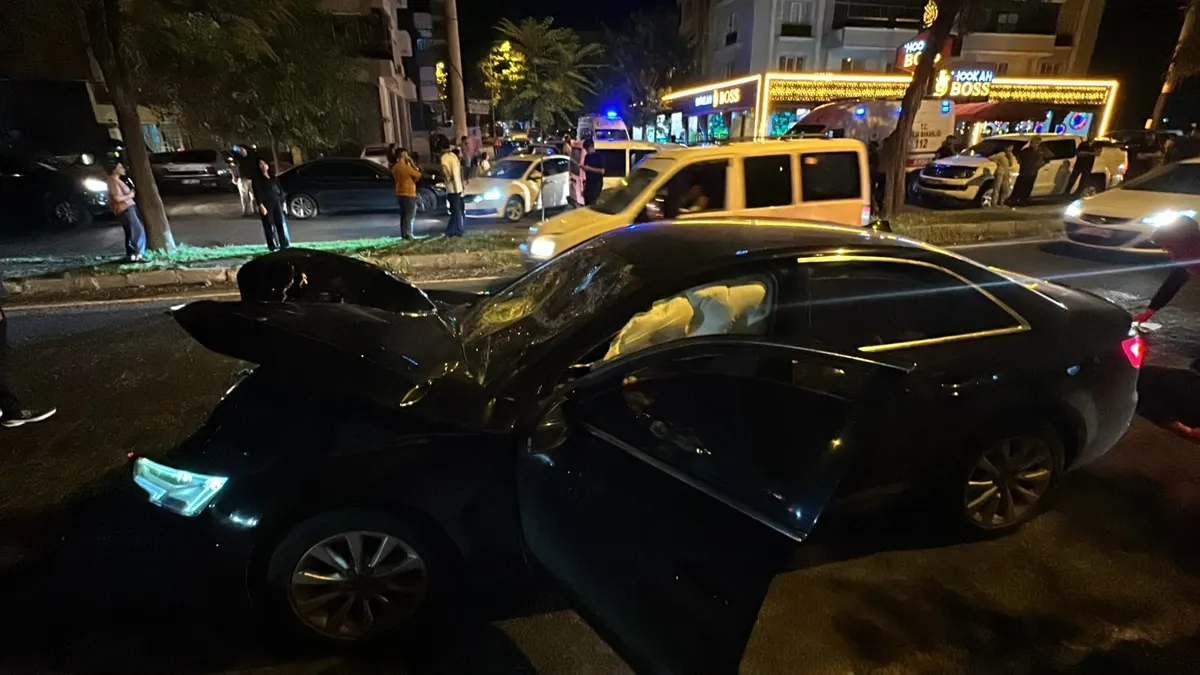 Gündemden Son Bilgiler: Şanlıurfa'da otomobilin çarptığı yaşlı kadın Yaşamını Yitirdi (Detaylar) | İşte Tüm Ay