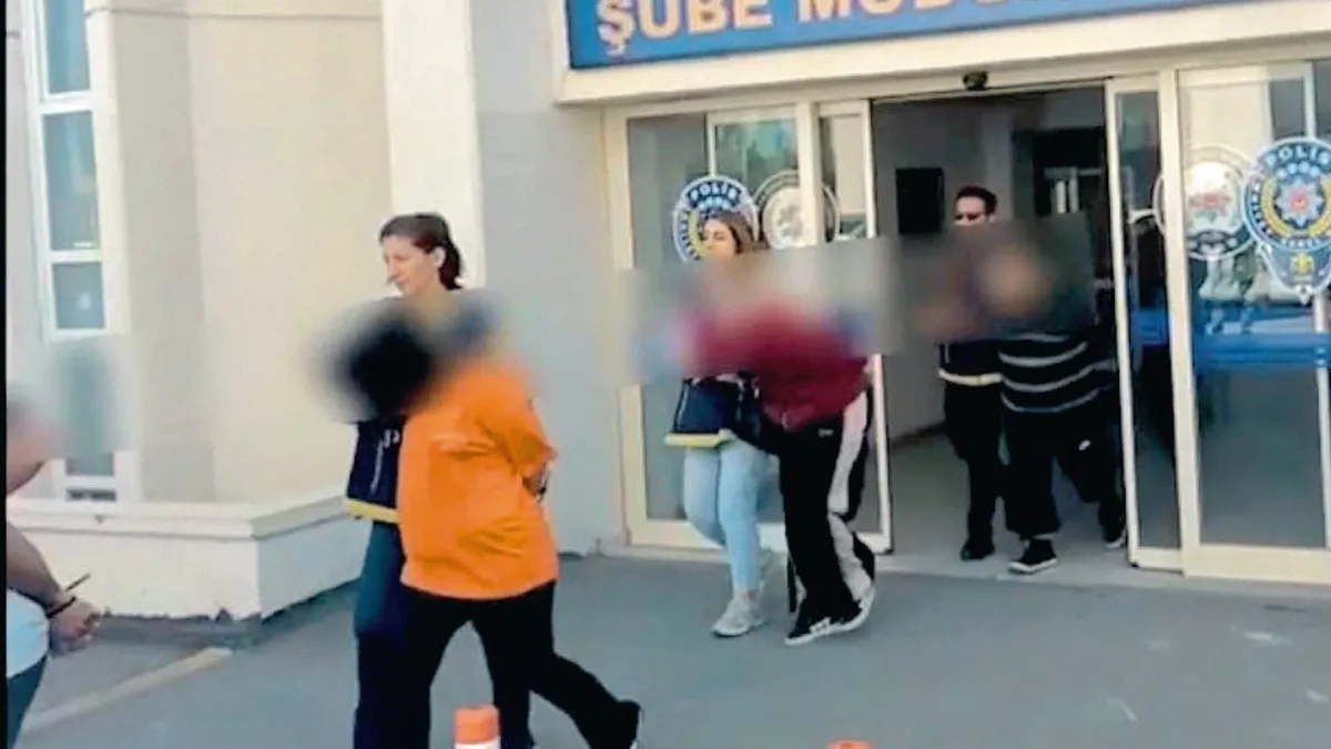 Son Gelişme: ‘Aşk oyunu’ operasyonu: 9 gözaltı: İşte Ayrıntılar: Gelişmeler Takip Ediliyor