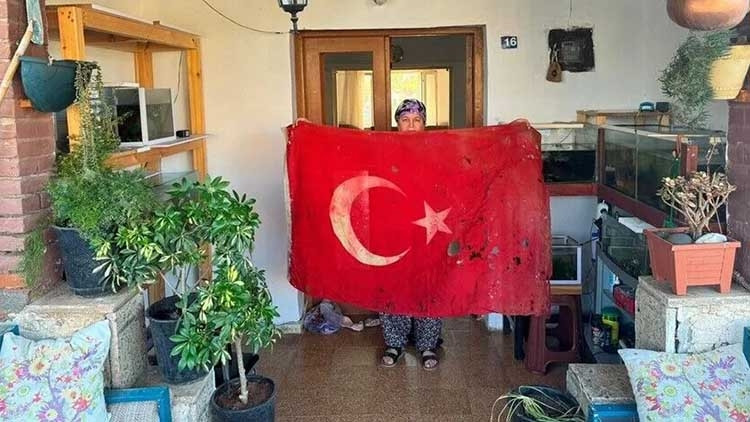 Ayrıntılar Netleşti: Analiz | Bakan Ersoy: Kıbrıs Barış Harekâtı'nın aziz emanetine sahip çıkıyoruz: İşte Ayrı