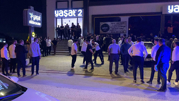 Son Gelişme: Analiz | Düğünde iki grup arasında bıçaklı müzik kavgası: 3 yaralı - Son Dakika Bilgileri
