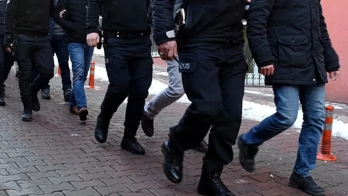 Son Gelişme: Son Gelişme: Yasa dışı bahis çetesi operasyonunun ayrıntılarına SABAH ulaştı: Çete işte böyle çal