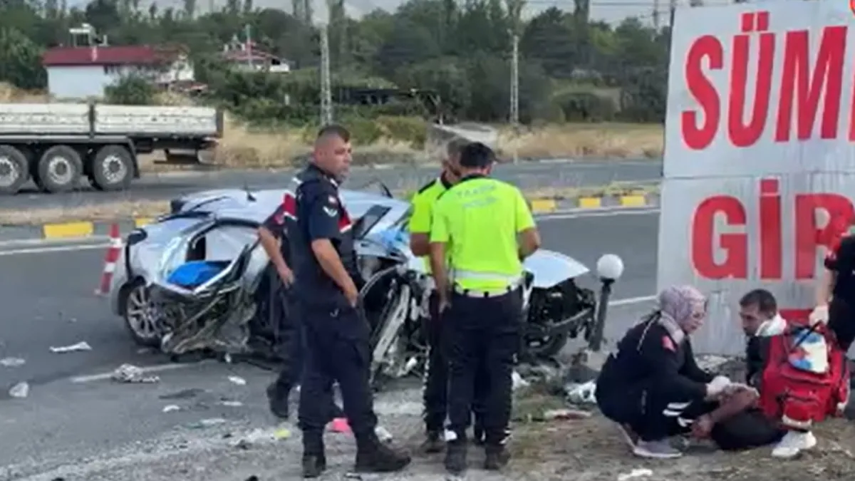 Kastamonu'da otomobil su kanalı çarptı: 2 ölü, 4 yaralı (Detaylar) - Son Dakika Bilgileri
