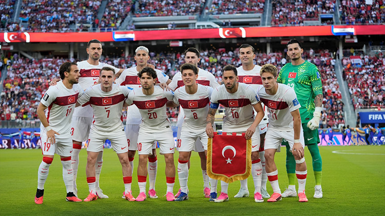 Kritik Açıklama: A Milli Futbol Takımı'nın Belçika ve Fransa maçlarını oynayacağı statlar resmen duyuruldu: İş