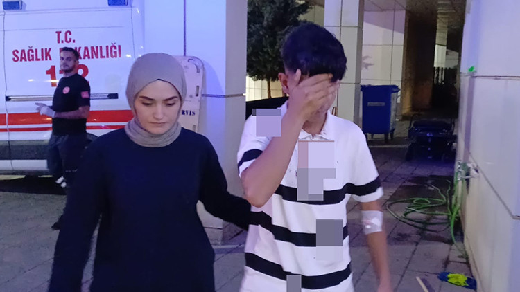 Ayrıntılar Netleşti: Son Gelişme: Çocukların şakalaşması kanlı bitti: Arkadaşı tarafından bıçaklandı: İşte Ayr
