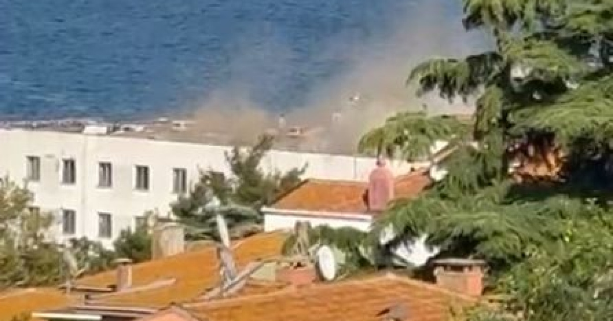 Son Gelişme: Heybeliada'da Deniz Harp Okulu'nda yangın: Gelişmeler Takip Ediliyor