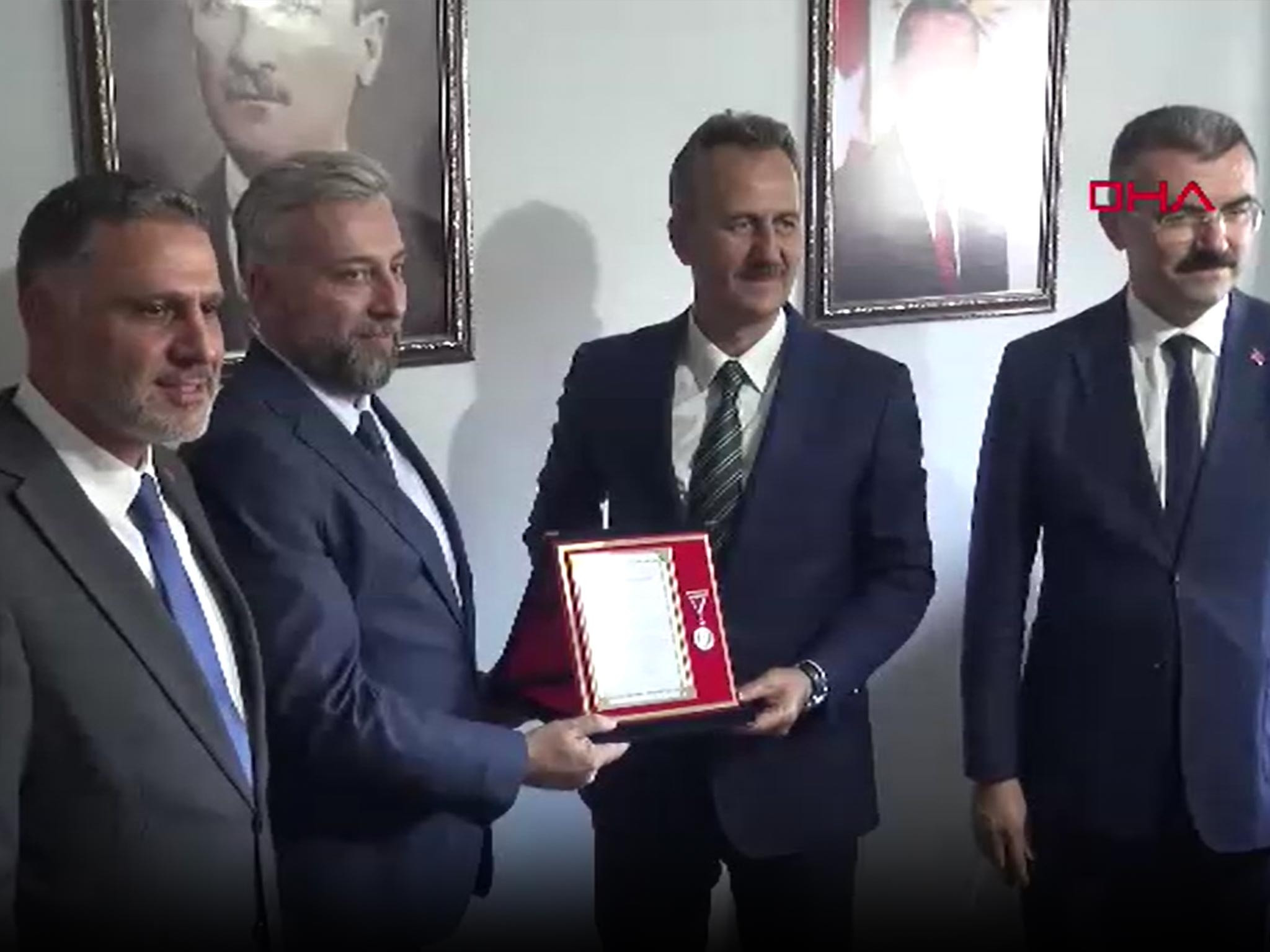 Gündemden Son Bilgiler: Son Gelişme: Haluk Görgün Erzurum'da konuştu: 185 ülkeye 10 milyar dolar ihracat ve So