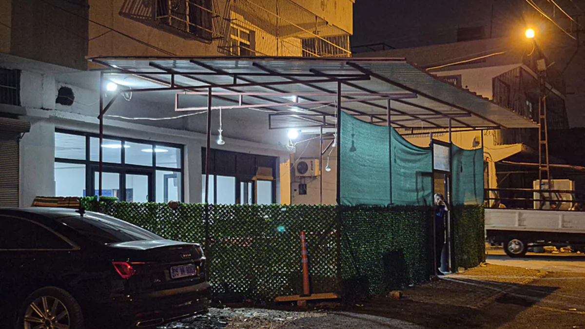 Ayrıntılar Netleşti: Adana'da kahvehaneye silahlı saldırı: 3 yaralı ve Son Gelişmeler | İşte Tüm Ayrıntılar