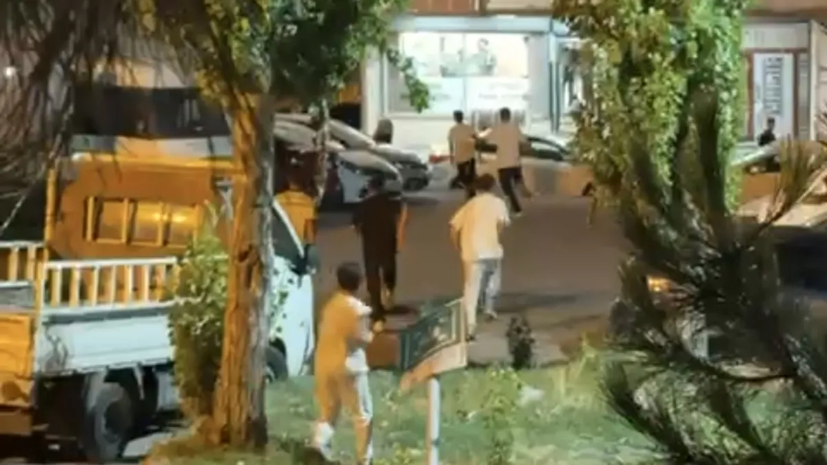 Gündemden Son Bilgiler: Son Gelişme: Esenler'de dehşet anları: Baltayla saldırdılar! 7 gözaltı ve Son Gelişmel