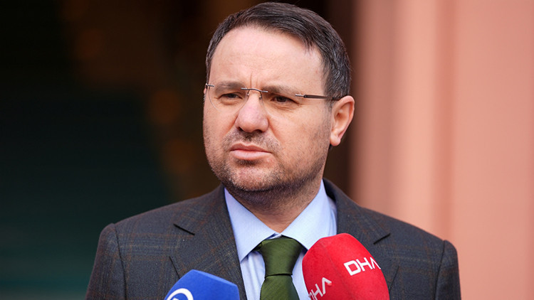 Sıcak Gündem: Bakan Gürlek kamuoyuna ilan etti: 52 orman yangınına ilişkin soruşturmada 9 şüpheli hakkında tut