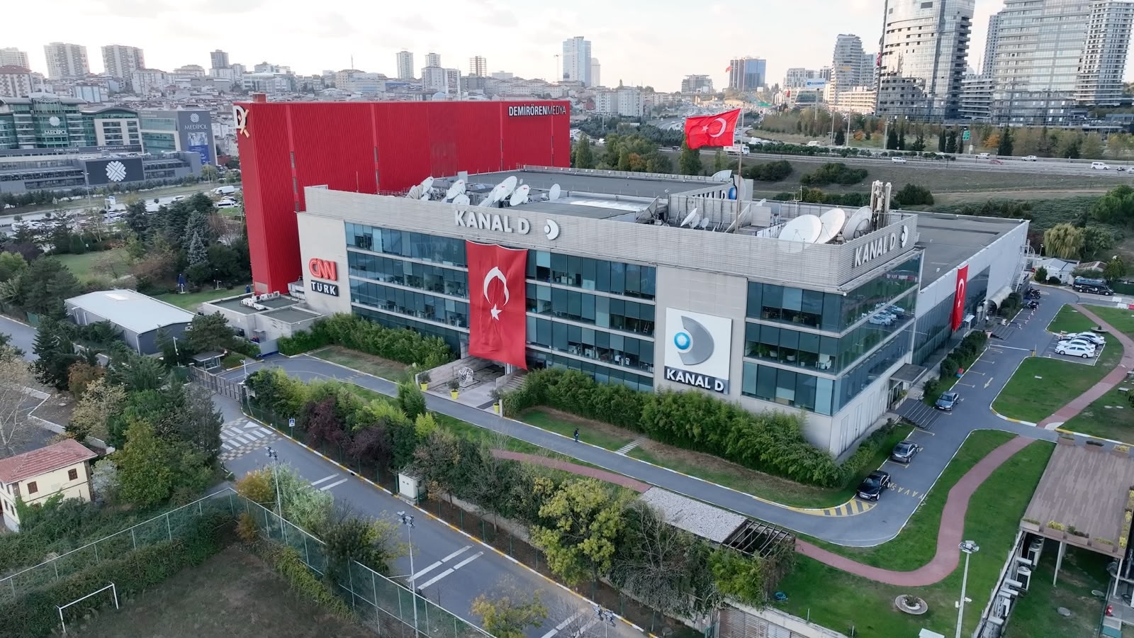Kritik Açıklama: Son Gelişme: TV yayınları için önemli uyarı! Son tarih: 15 Ağustos ve Son Gelişmeler: Gelişme