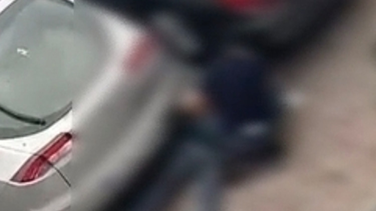 Son Gelişme: Analiz | Esenler'de polisten kaçan şüpheli kovalamacayla Ele Geçirildi: Sigara paketinden uyuştur