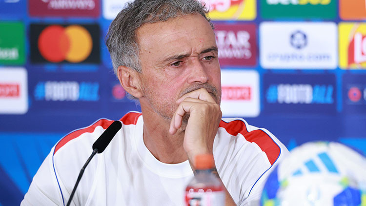 Gündemden Son Bilgiler: Son Gelişme: Luis Enrique: 'Rakip için öngörülemez olmak önemli!' (Detaylar): Gelişmel