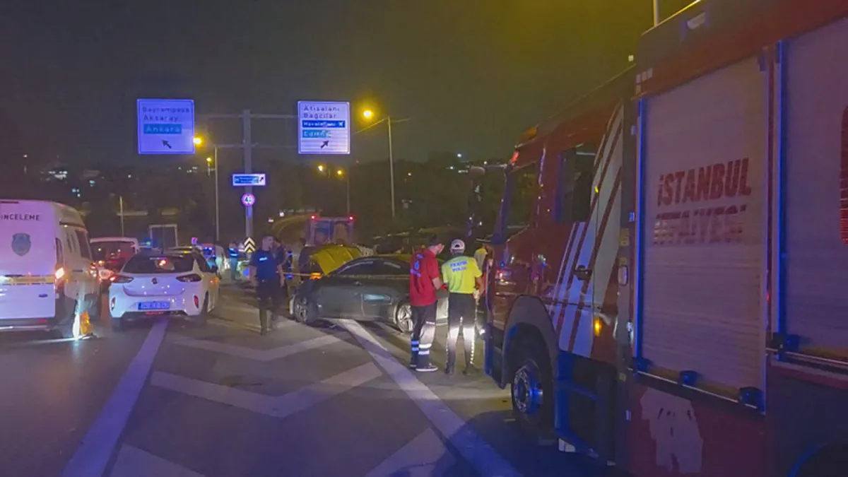 Ayrıntılar Netleşti: Son Gelişme: Esenler'de 3 araç birbirine girdi: 1 ölü, 5 yaralı