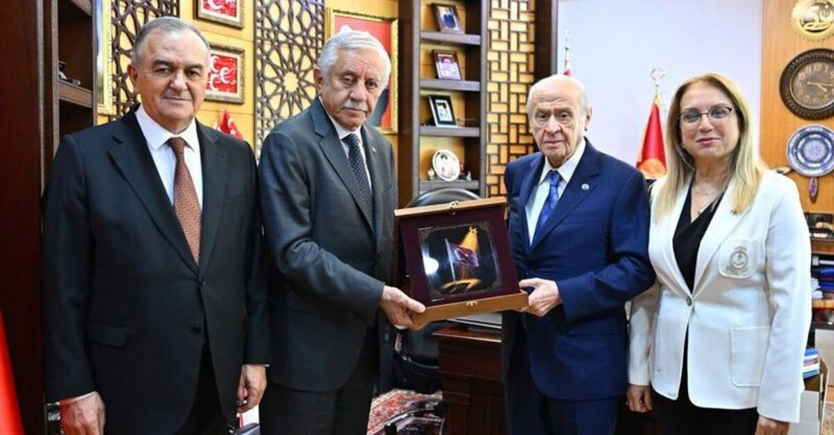 Ayrıntılar Netleşti: Analiz | Bahçeli'ye özel hediye: İşte Ayrıntılar