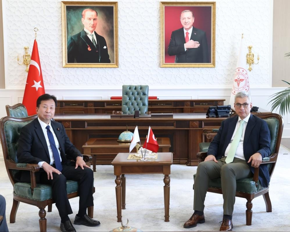 Kritik Açıklama: Analiz | Bakan Memişoğlu, Japonya Temsilciler Meclisi Üyesi Ogushi ile bir araya geldi (Detay