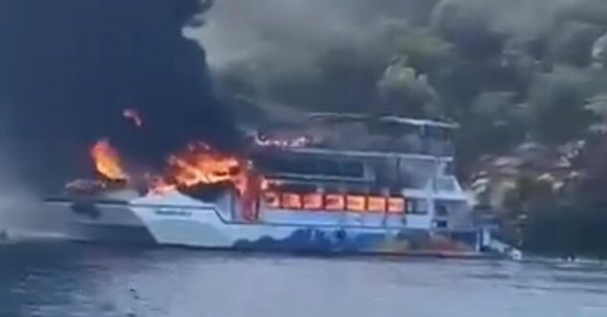 Sıcak Gündem: Son Gelişme: Gezi teknesi yandı, 115 yolcu suya atladı! - Son Dakika Bilgileri