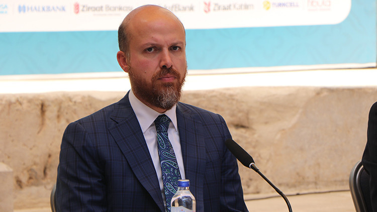 Son Gelişme: Bilal Erdoğan: Malazgirt ve Çanakkale gelecek bin yılımızın çözümlerini de önümüze koyuyor: İşte