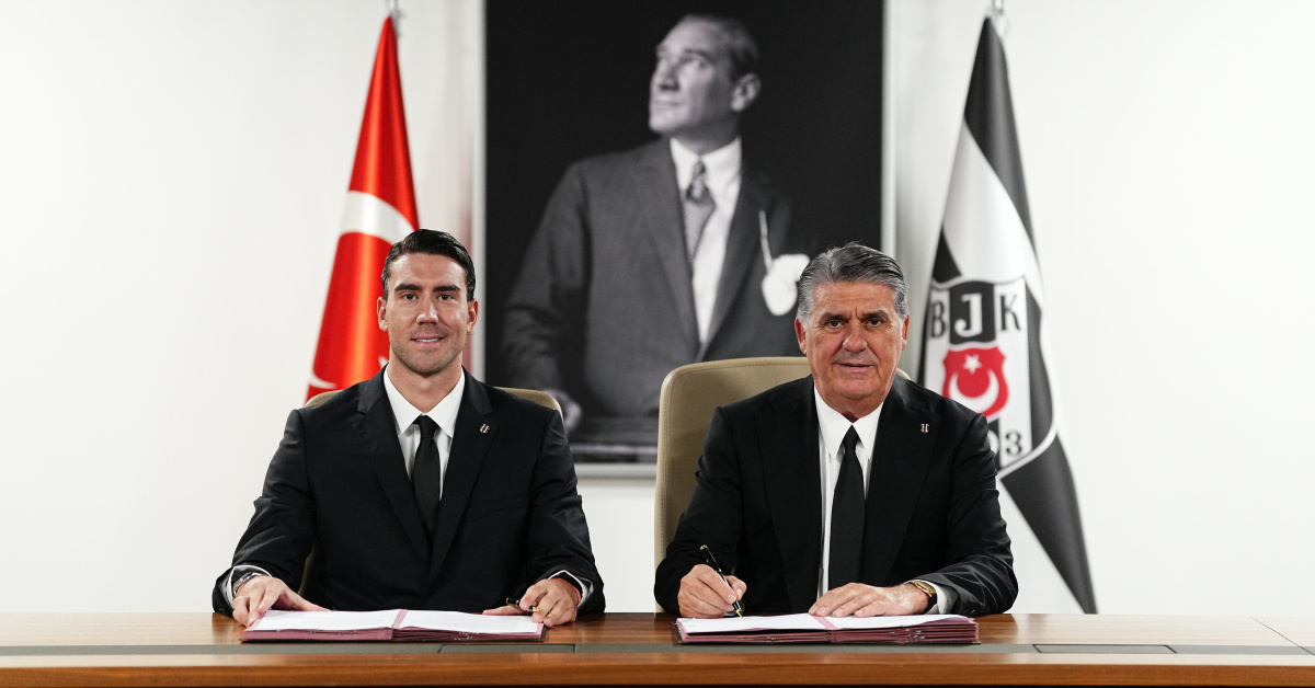 Ayrıntılar Netleşti: Son Gelişme: Beşiktaş, Vlahovic'in maliyetini Ayrıntılarını Paylaştı! ve Son Gelişmeler v