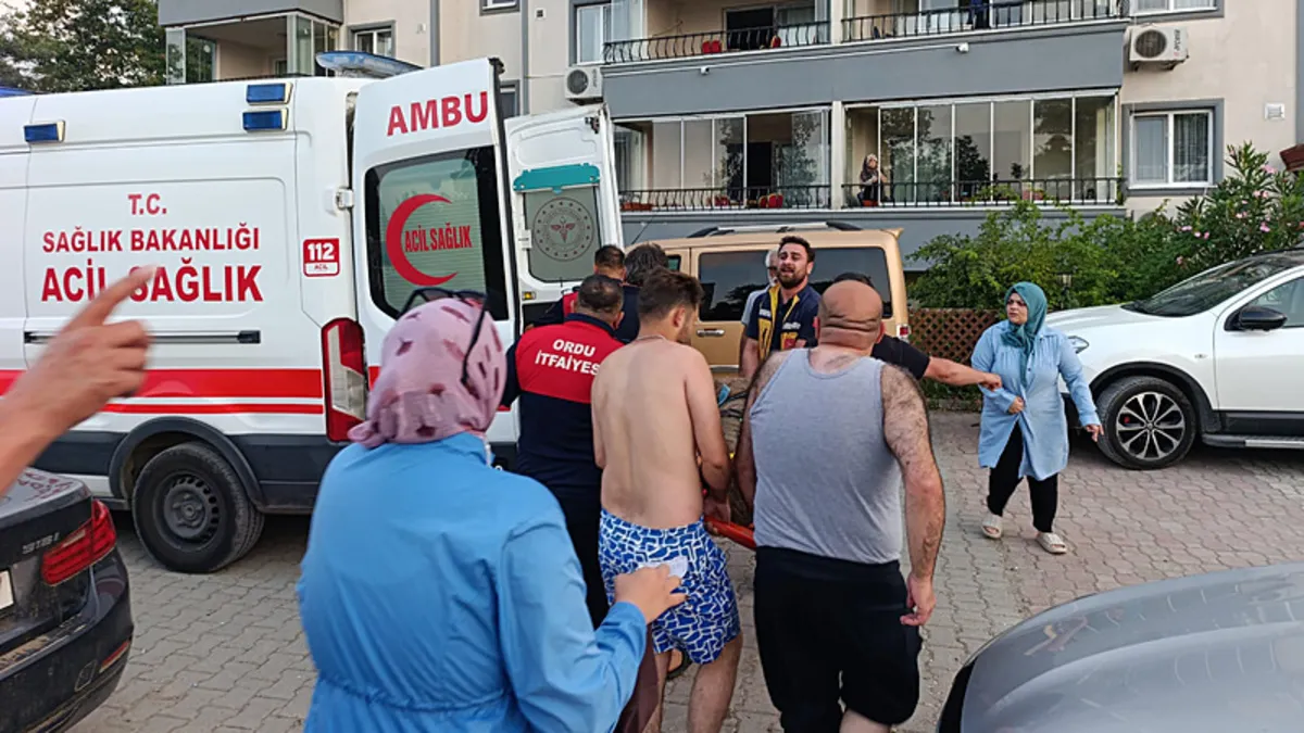 Gündemden Son Bilgiler: Ordu'da denizde can pazarı: Akıntıya kapılan 3 kişi kurtarıldı!: İşte Ayrıntılar | İşt