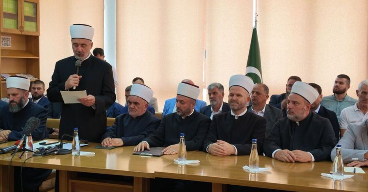 Gündemden Son Bilgiler: Sırbistan'daki İslam birlikleri birleşme kararı aldı (Detaylar) | İşte Tüm Ayrıntılar