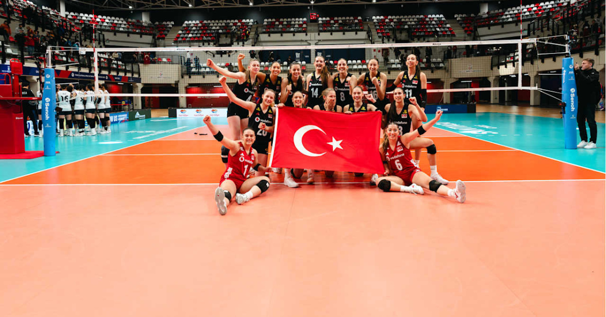 U17 Milliler, Dünya Şampiyonası'nda yarı finalde! ve Son Gelişmeler: Gelişmeler Takip Ediliyor