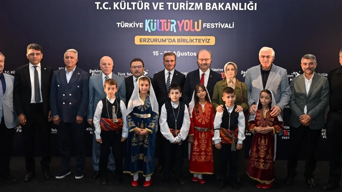 Sıcak Gündem: Erzurum Kültür Yolu Festivali"nin açılışı yapıldı: İşte Ayrıntılar