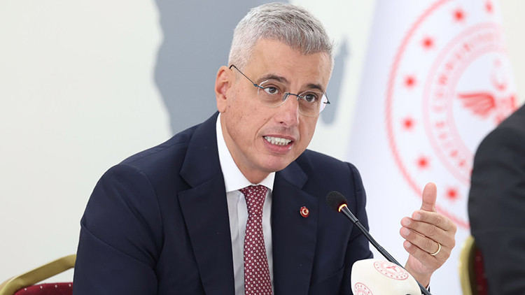 Gündemden Son Bilgiler: Sağlık Bakanı Memişoğlu: SMA hastalarının yurt dışındaki tedavi sonuçlarını bilimsel o