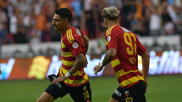 Kritik Açıklama: Analiz | Kayserispor, Sivasspor'u yendi, 2'de 2 yaptı! ve Son Gelişmeler | İşte Tüm Ayrıntıla