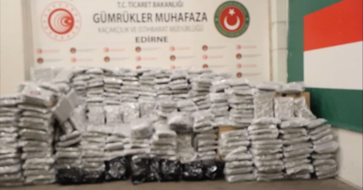 Kritik Açıklama: 810 kilogram esrar ele geçirildi: İşte Ayrıntılar | İşte Tüm Ayrıntılar