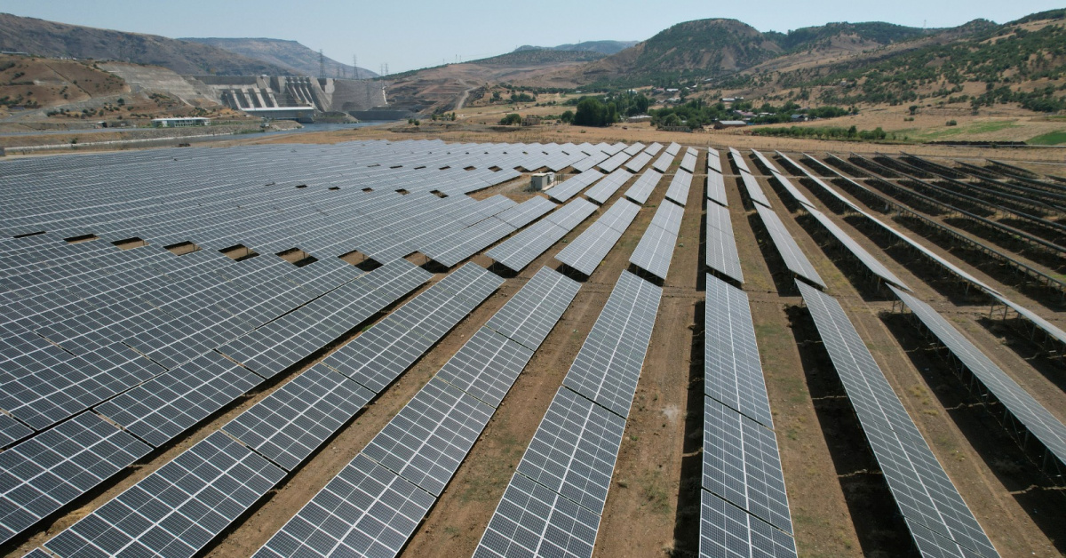 Gündemden Son Bilgiler: Son Gelişme: Cengiz Enerji, yenilenebilir kaynaklardan 504.829 megavatsaat elektrik ür
