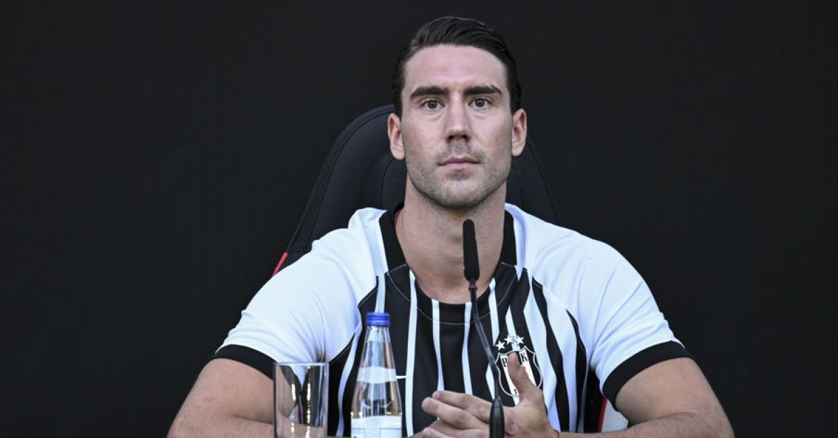 Ayrıntılar Netleşti: Beşiktaş, Vlahovic'in lisansını çıkardı! ve Son Gelişmeler - Son Dakika Bilgileri