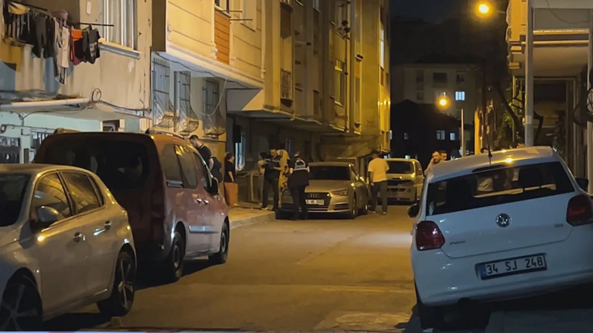 Ayrıntılar Netleşti: Bağcılar’da komşular arasındaki kavgada kan aktı! 4 yaralı! (Detaylar) ve Merak Edilenler