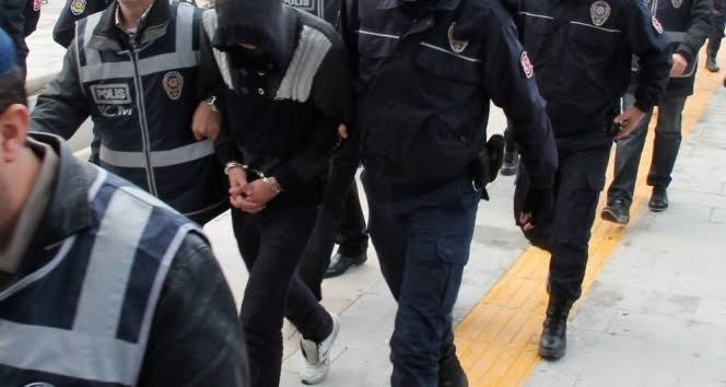 Gündemden Son Bilgiler: Son Gelişme: Manisa merkezli 5 ilde ‘Kripto’ detaylı suç örgütü operasyonu: 38 gözaltı