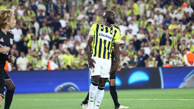 Son Gelişme: Son Gelişme: Romelu Lukaku, ilk kez Fenerbahçe forması giydi! ve Son Gelişmeler: Gelişmeler Takip