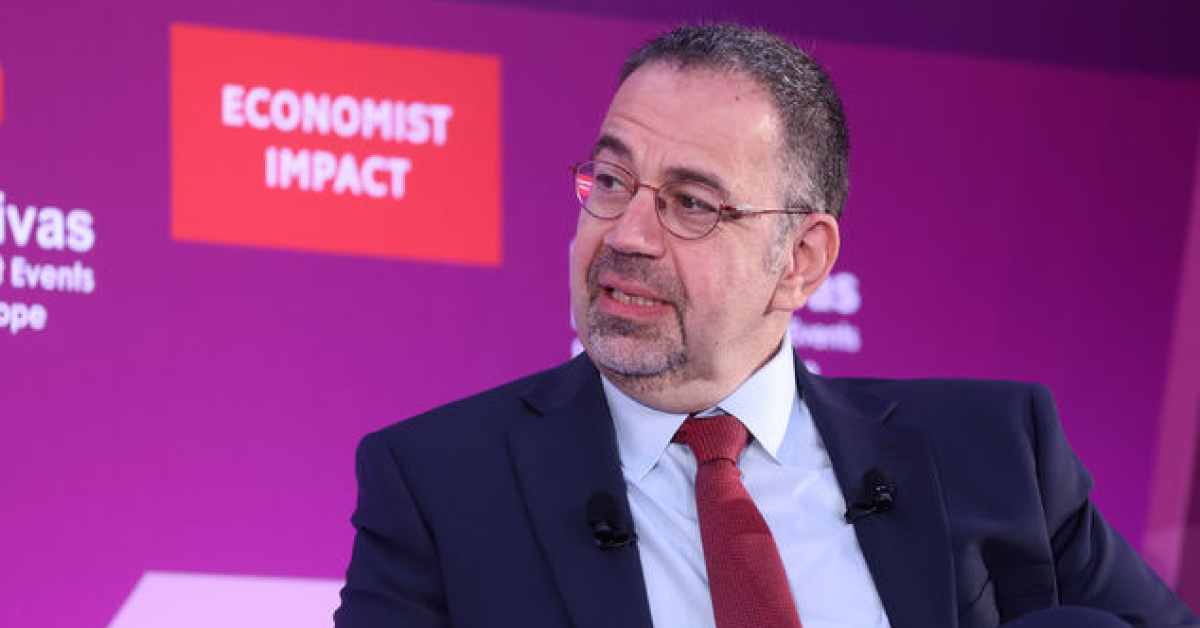 The Economist'ten Nobel ödüllü Acemoğlu'na sert eleştiri