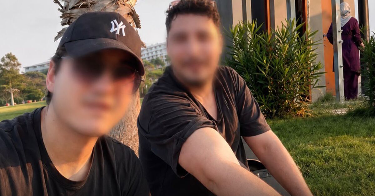 Ayrıntılar Netleşti: Tesettürlü kadınlara hakaret ettiler