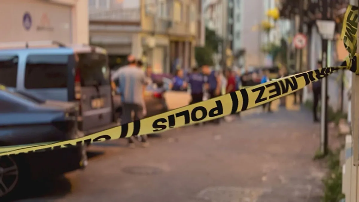 Şişli'de kan donduran olay! Kötü koku ihbarına gelen ekipler erkek cesedi buldu | İşte Tüm Ayrıntılar