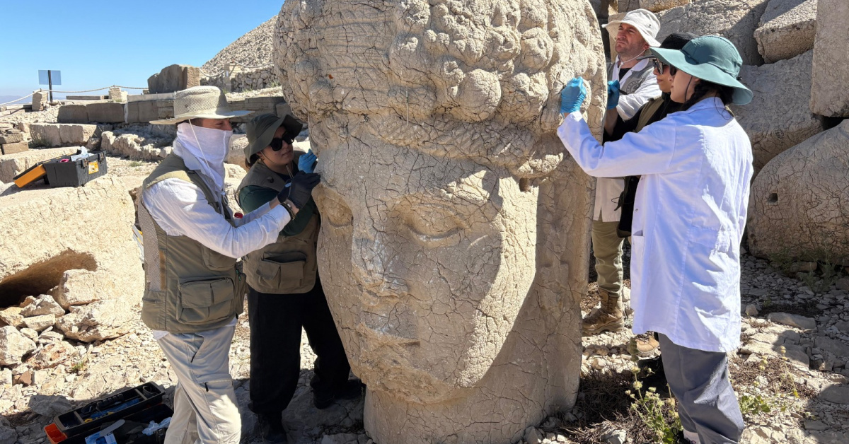 Ayrıntılar Netleşti: Nemrut’un dev heykellerine 5 yıllık koruma kalkanı - Son Dakika Bilgileri