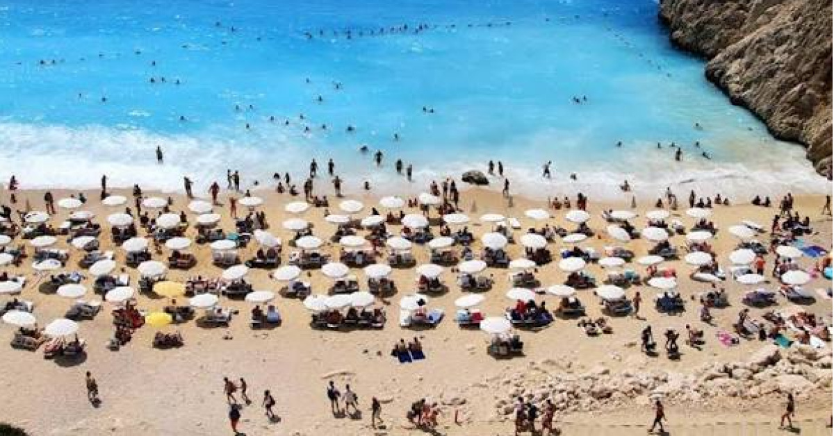 Gündemden Son Bilgiler: Çok turist ucuz tatil konseptinin sonu mu? ve Merak Edilenler