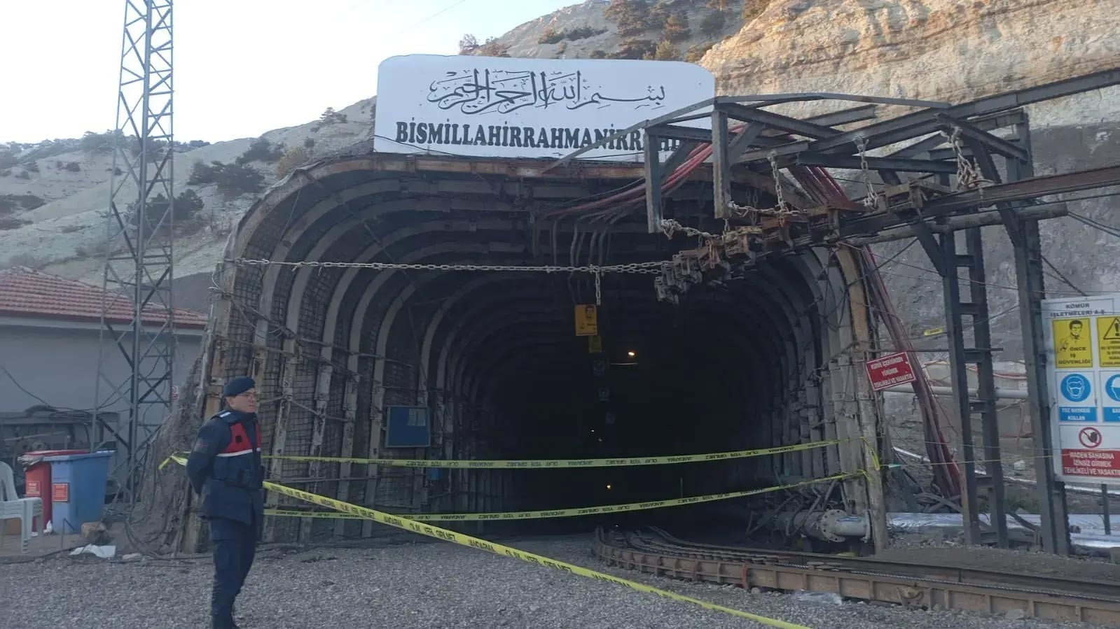 Sıcak Gündem: Son dakika... Ankara'da maden ocağında göçük - Son Dakika Bilgileri
