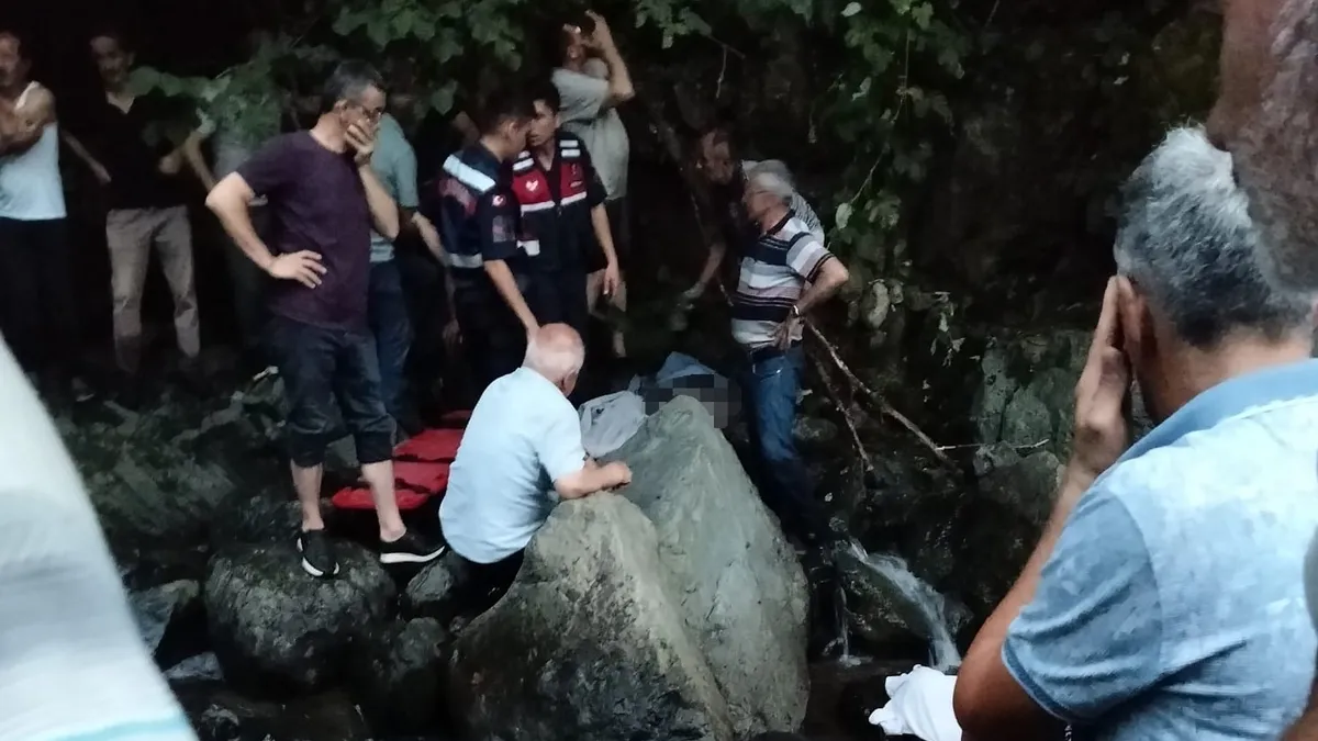 Son Gelişme: Kaybolan kız kardeşlerden acı haber: Gerçek dere kenarında gözler önüne serildi! Fındık toplamak