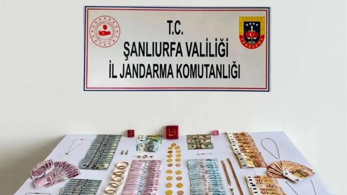 Son Gelişme: Şanlıurfa'da kendilerini polis olarak tanıtan 3 şüpheliden 1'i hakkında tutuklama kararı verildi: