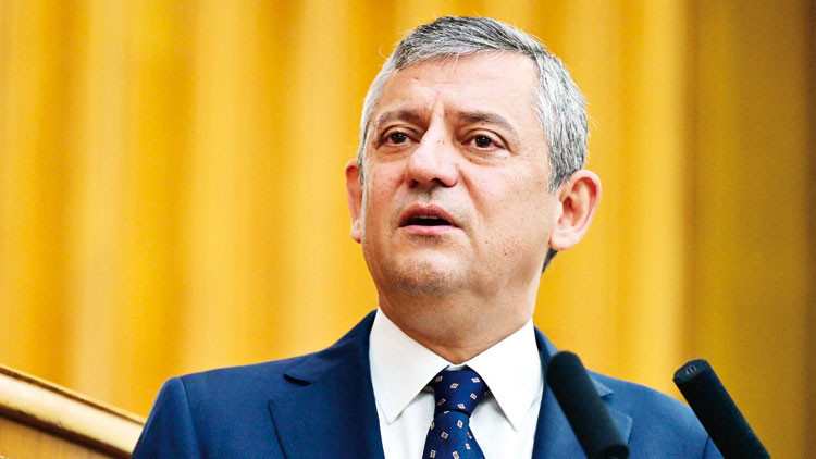 Gündemden Son Bilgiler: Özgür Özel’den Malazgirt ve Büyük Taarruz paylaşımı: Gelişmeler Takip Ediliyor