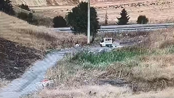 Kritik Açıklama: Kırklareli'nde boş araziye atık döken kişiye 60 bin lira para cezası kesildi ve Merak Edilenl